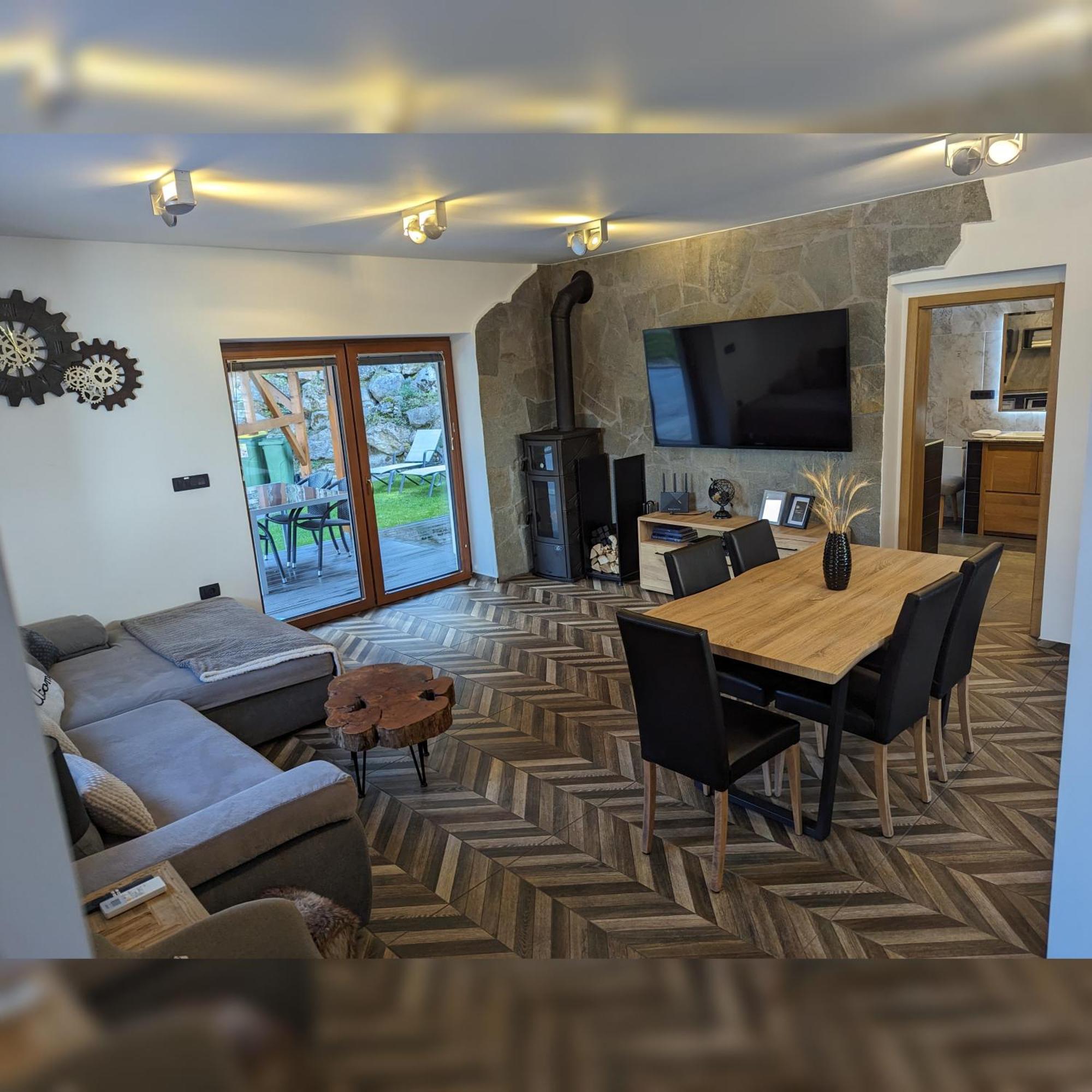 My Time Holiday House With Sauna 지고르니예 고르예 외부 사진